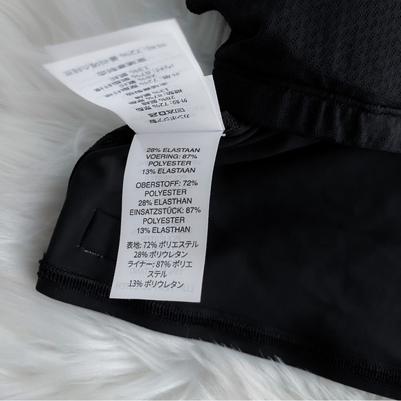 NWOT Vuori Daily Crop Top Black - Picture 7 of 12